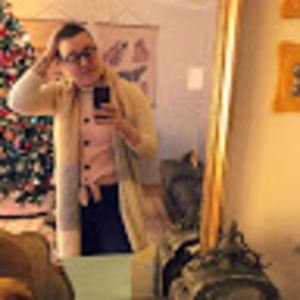 Meet your Posher, Katelyn